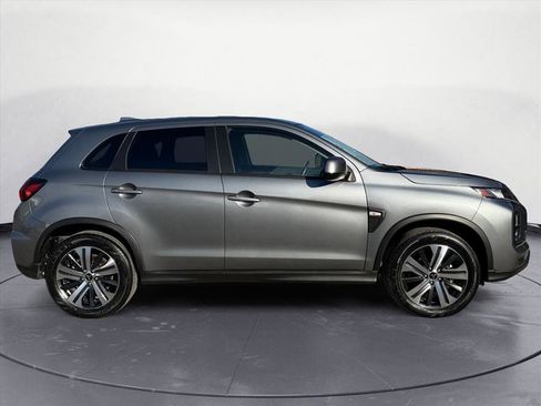 Used 2025 Mitsubishi Outlander Sport ES image 7