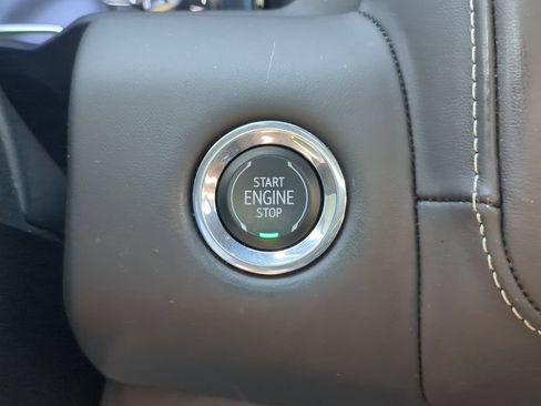 Used 2023 GMC Yukon XL Denali Ultimate AWD/4WD image 36