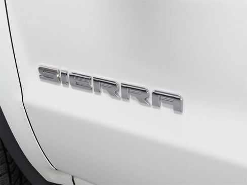 Used 2018 GMC Sierra 1500 4x4 Double Cab image 12