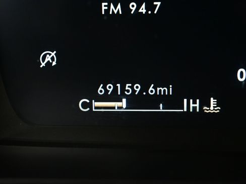 Used 2022 Lincoln Corsair Reserve w/ Equipment Group 201A image 26