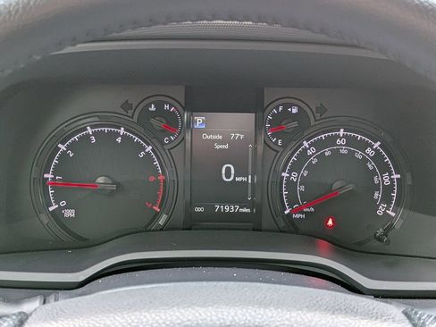 Used 2023 Toyota 4Runner SR5 Premium w/ Moonroof Package image 28