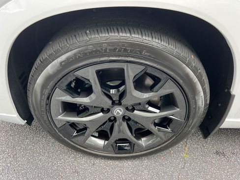 New 2026 Lexus TX 500h AWD image 11