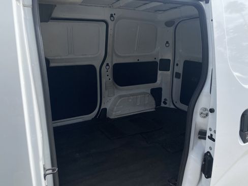 Used 2021 Nissan NV200 SV FWD image 16