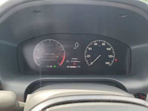 Certified 2025 Honda HR-V Sport image 16