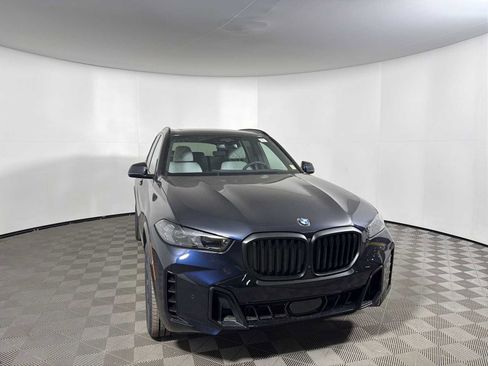 New 2026 BMW X5 xDrive40i w/ M Sport Package AWD/4WD image 6