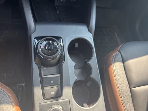 Used 2024 Ford Bronco Sport Outer Banks w/ Tech Package image 21