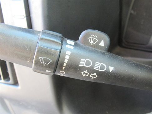 Used 2016 GMC Savana 3500 Extended image 23