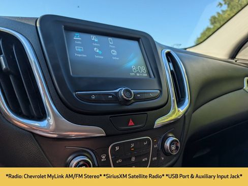 Used 2018 Chevrolet Equinox LT AWD/4WD image 5