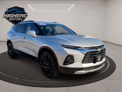Used 2022 Chevrolet Blazer LT image 9