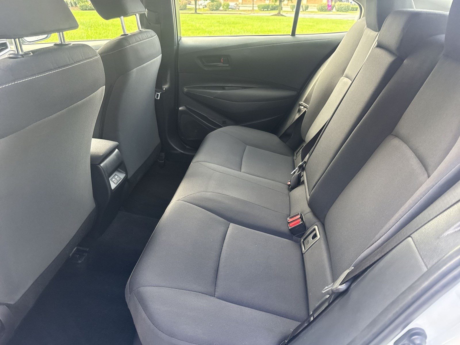 Used 2024 Toyota Corolla LE FWD image 21