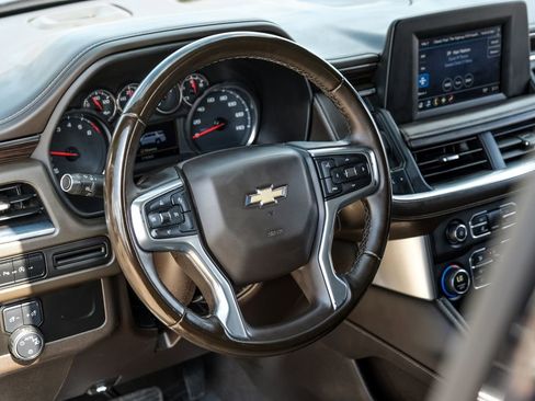 Used 2023 Chevrolet Tahoe LS RWD image 11
