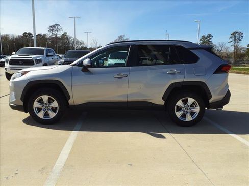 Certified 2021 Toyota RAV4 XLE FWD image 14