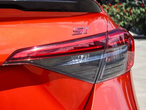 Used 2023 Honda Civic Si image 7