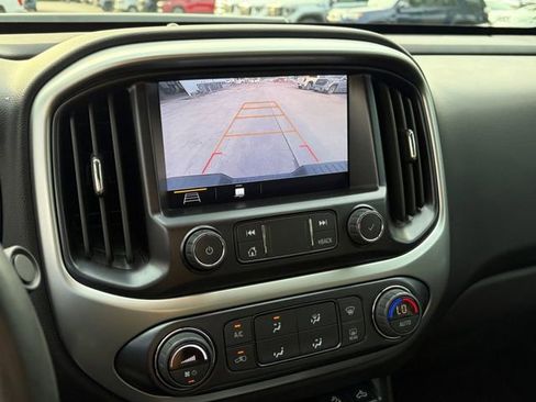 Used 2022 Chevrolet Colorado ZR2 image 11