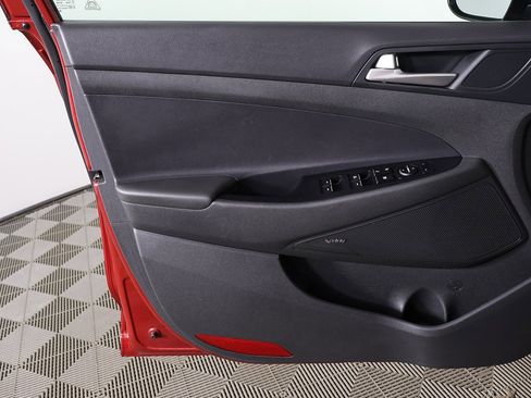 Used 2021 Hyundai Tucson Ultimate w/ Cargo Package image 26