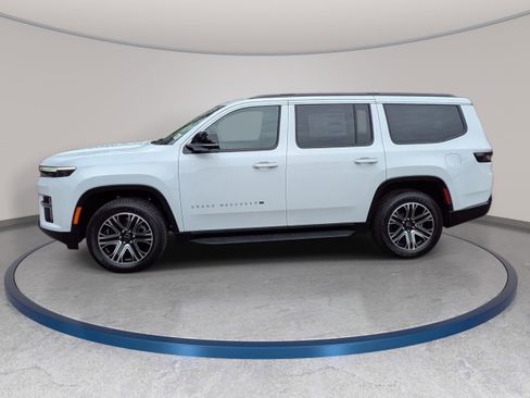 New 2026 Jeep Grand Wagoneer 4WD w/ Premium Group I image 8