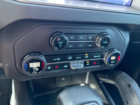 Used 2024 Ford Bronco Raptor AWD/4WD image 24