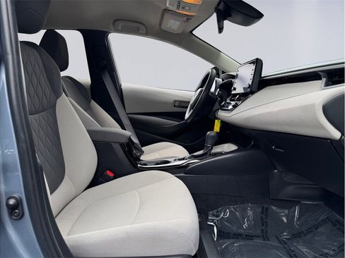 Used 2022 Toyota Corolla LE w/ Carpet Mat Package (TMS) image 19