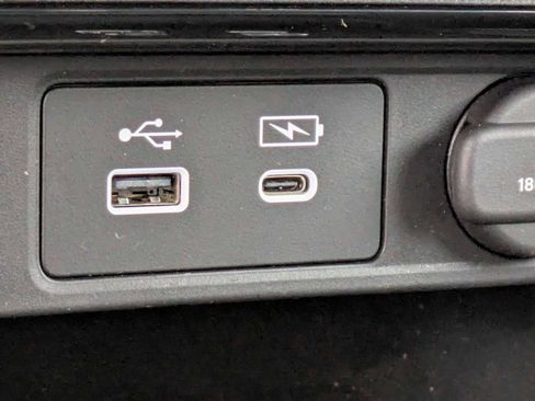 Certified 2025 Honda CR-V Sport Touring image 32