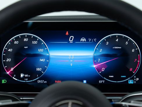 New 2026 Mercedes-Benz GLE 580 4MATIC image 18