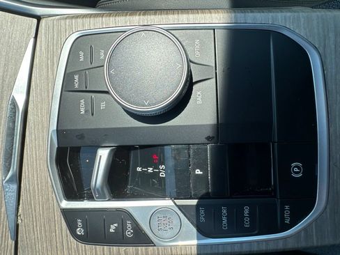 Used 2025 BMW 330i Sedan RWD image 15