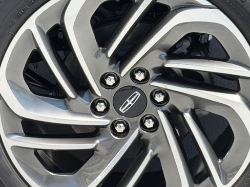 New 2027 Lincoln Navigator Reserve AWD/4WD image 5