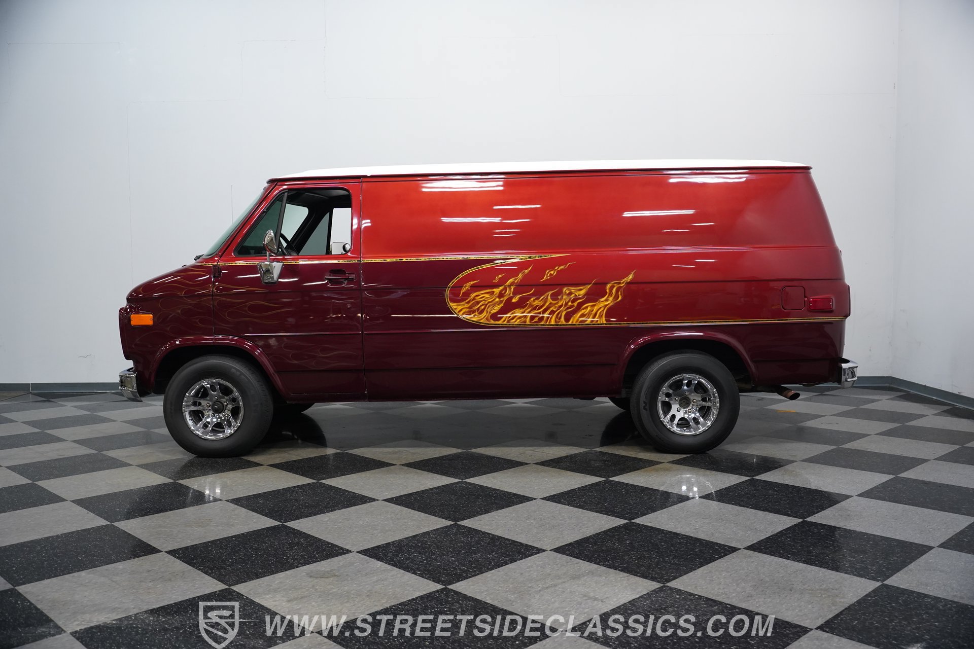 Used 1995 Chevrolet G10 RWD image 8