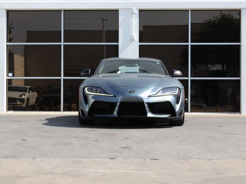 Used 2020 Toyota Supra Premium w/ Driver Assist Package RWD image 6
