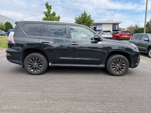 Certified 2023 Lexus GX 460 Premium w/ Premium Package AWD/4WD image 4