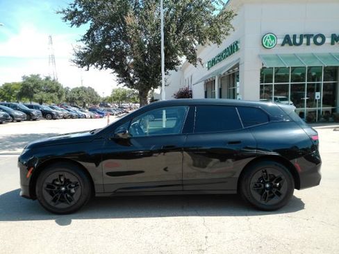 Used 2023 BMW iX xDrive50 AWD/4WD image 14