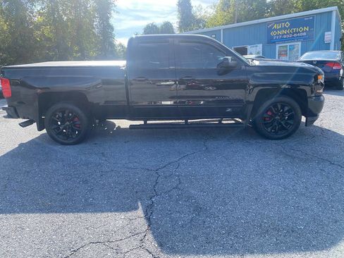 Used 2018 Chevrolet Silverado 1500 LT w/ All Star Edition image 8