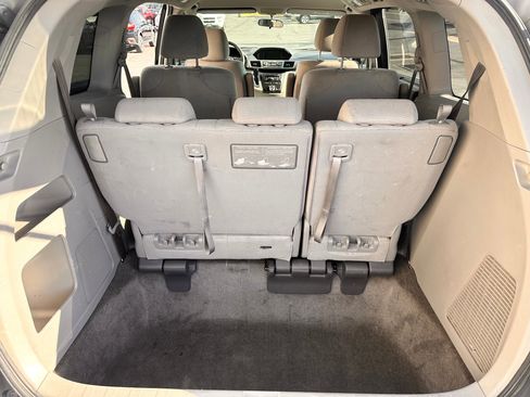 Used 2013 Honda Odyssey EX image 9