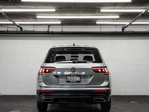 Used 2021 Volkswagen Tiguan S image 4