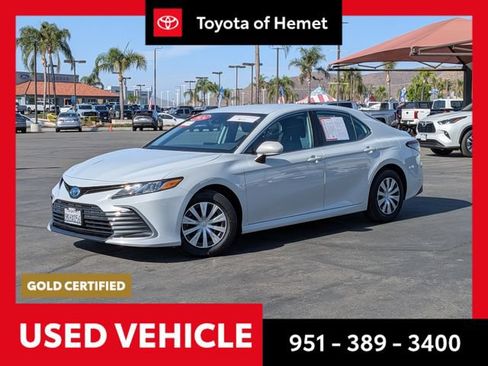 Used 2024 Toyota Camry LE FWD image 1