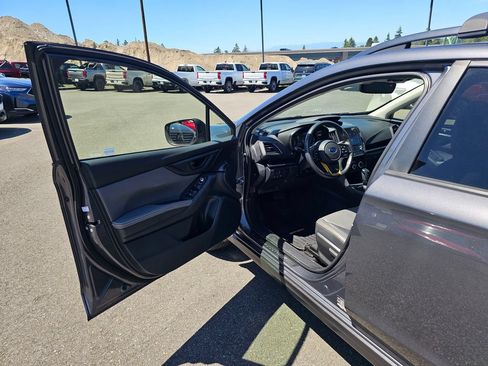 Used 2021 Subaru Crosstrek 2.5i Sport w/ Moonroof Package AWD/4WD image 22