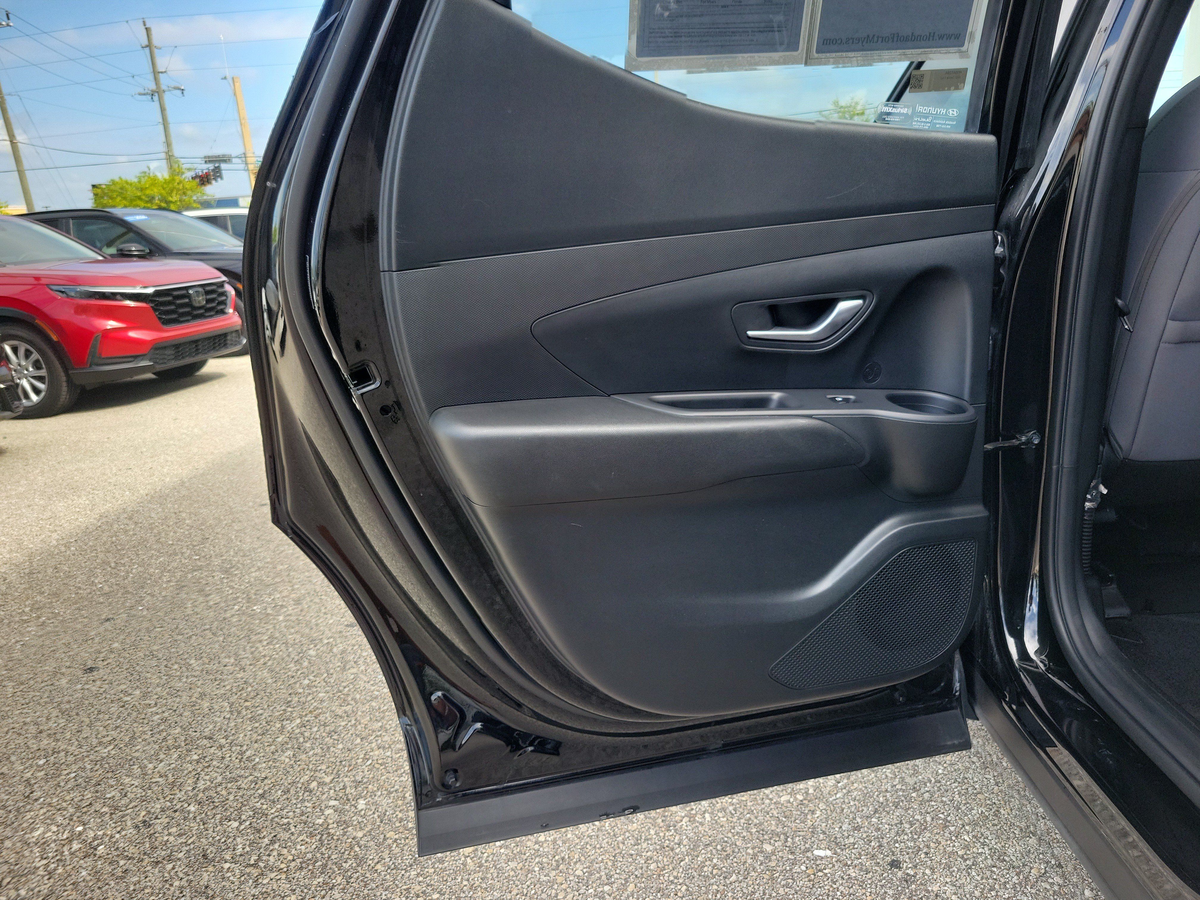 Used 2022 Hyundai Santa Cruz SEL w/ Activity Package FWD image 12
