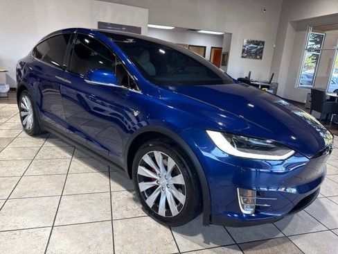 Used 2020 Tesla Model X Performance image 2