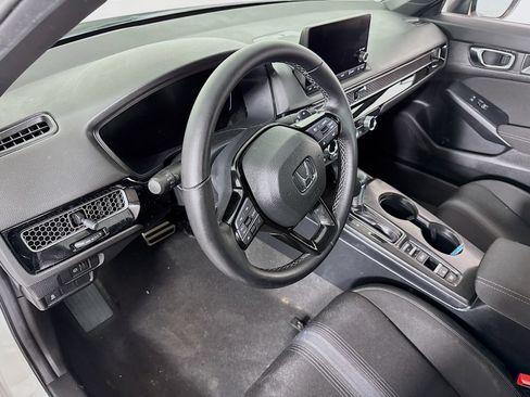 Used 2024 Honda Civic Sport image 8