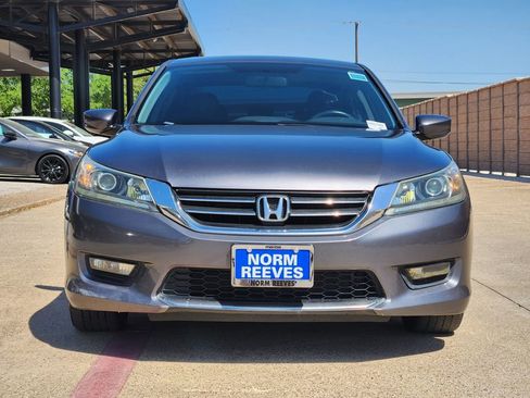 Used 2014 Honda Accord Sport image 2
