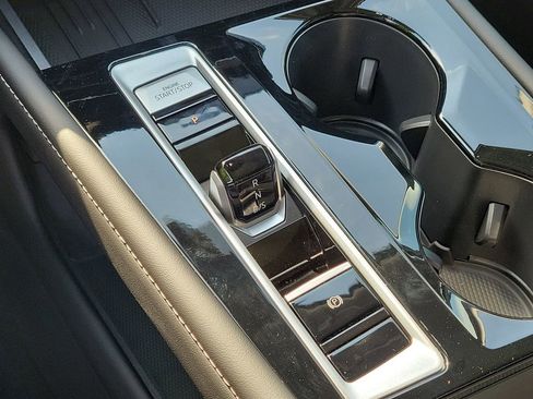 New 2026 Volkswagen Atlas SEL image 21