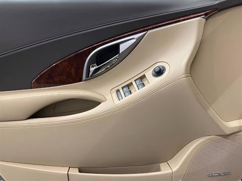 Used 2012 Buick LaCrosse Premium w/ Driver Confidence Package image 9