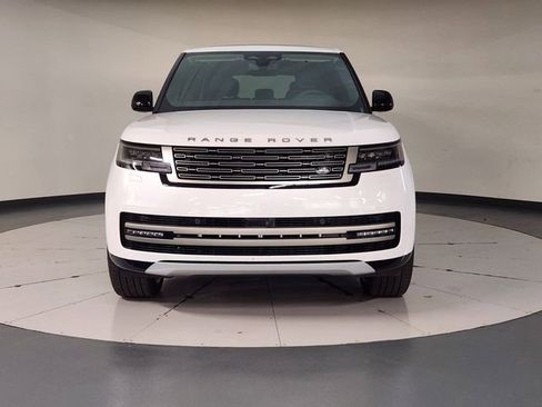 New 2026 Land Rover Range Rover Long Wheelbase SE AWD/4WD image 9