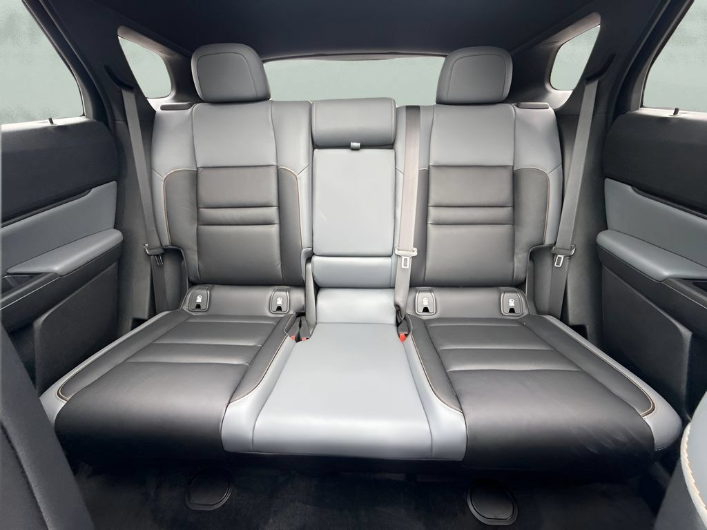 Used 2025 Honda Prologue Touring image 11