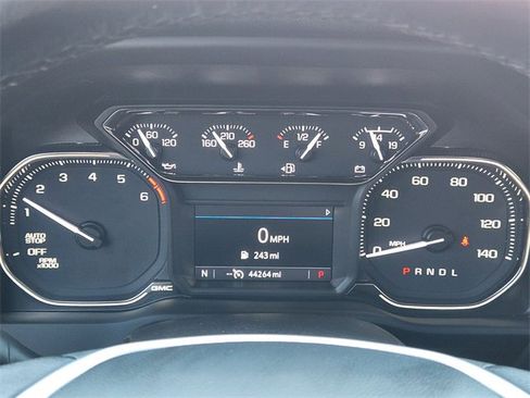 Used 2022 GMC Sierra 1500 Elevation image 17