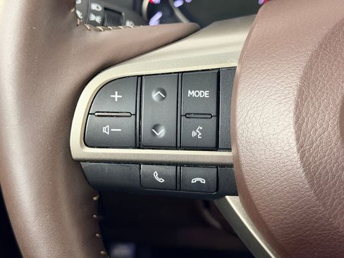 Used 2018 Lexus ES 350 w/ Luxury Package w/Wood Trim FWD image 15