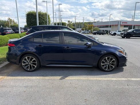 Used 2021 Toyota Corolla SE w/ SE Premium Package FWD image 5