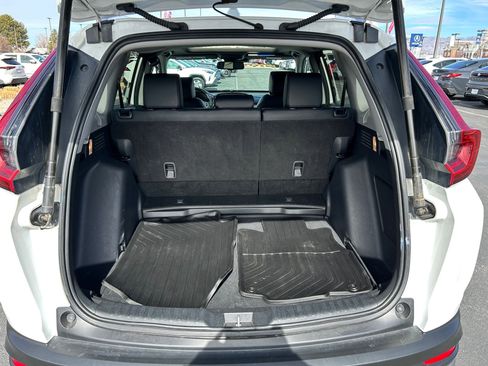 Used 2021 Honda CR-V Touring image 25