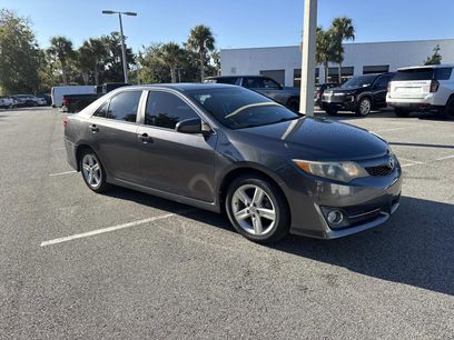 Used 2014 Toyota Camry SE