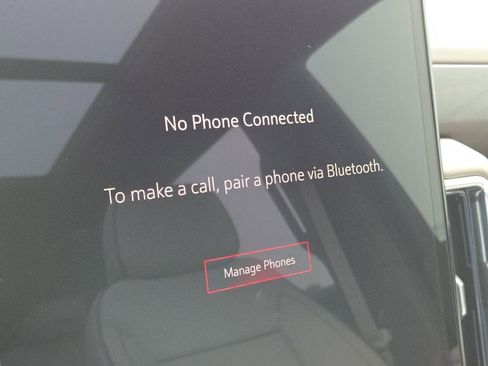 New 2026 GMC Yukon XL Denali w/ Denali Reserve Package image 8