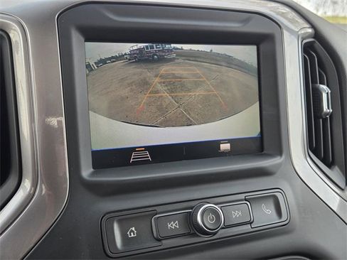 Used 2021 Chevrolet Silverado 1500 Custom image 12